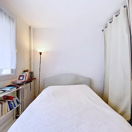Charming Flat Near The Eiffel Tower * Paříž